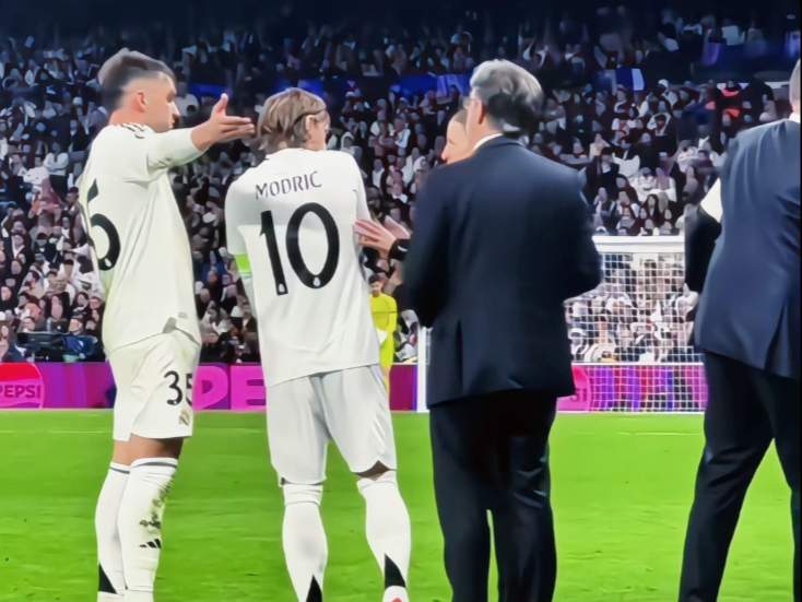 雷火电竞简介-拜仁轻取皇马，莫德里奇补时绝平意甲