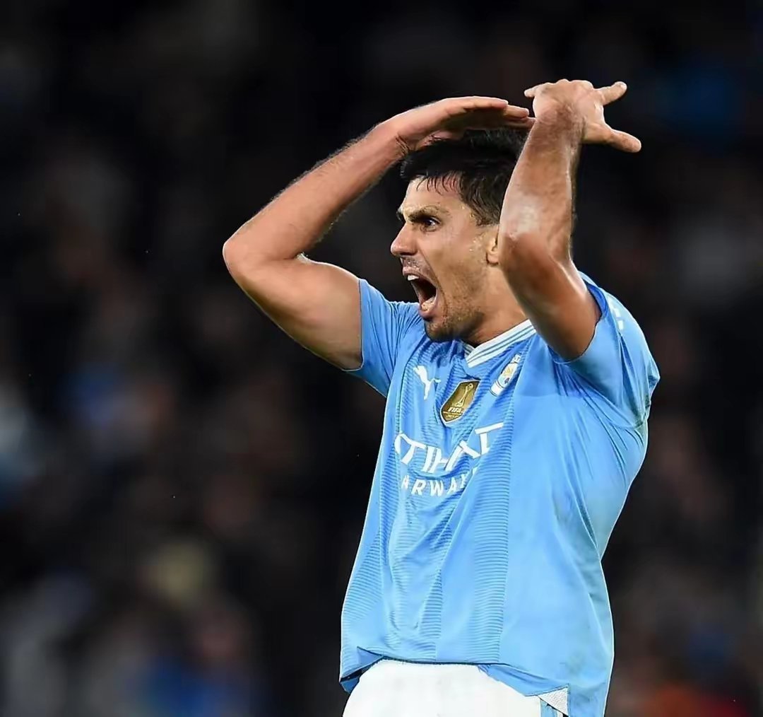 热刺绝杀那不勒斯,阿扎尔乌龙送礼德甲 热刺绝杀那不勒斯,阿扎尔乌龙送礼德甲